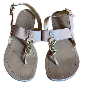 BCBG “Ma-Randi” Gold Chain Leather Sandal, Tan Neutral, Size 8.5